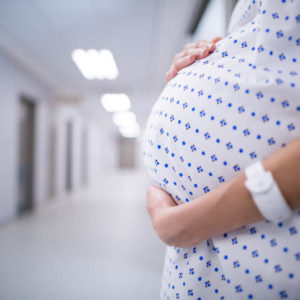 pregnant woman in hospital.