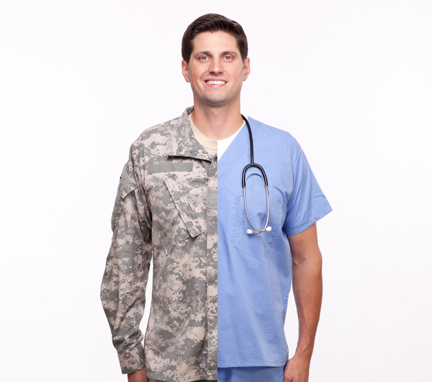 becoming a military nurse