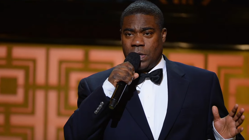 Tracy Morgan honors the nurses on his traumatic brain injury unit.