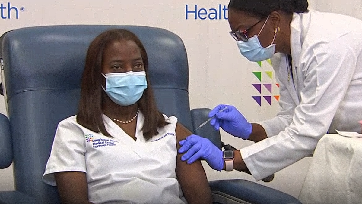 NY ICU nurse Sandra Lindsay received the first FDA approved Covid-19 vaccination.