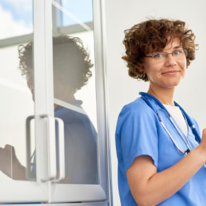 social media is a nurse’s secret weapon to reduce stress and anxiety