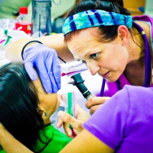 Home Health Nurse Julie Lakomiak Donates A Kidney to Someone She’s Never Met