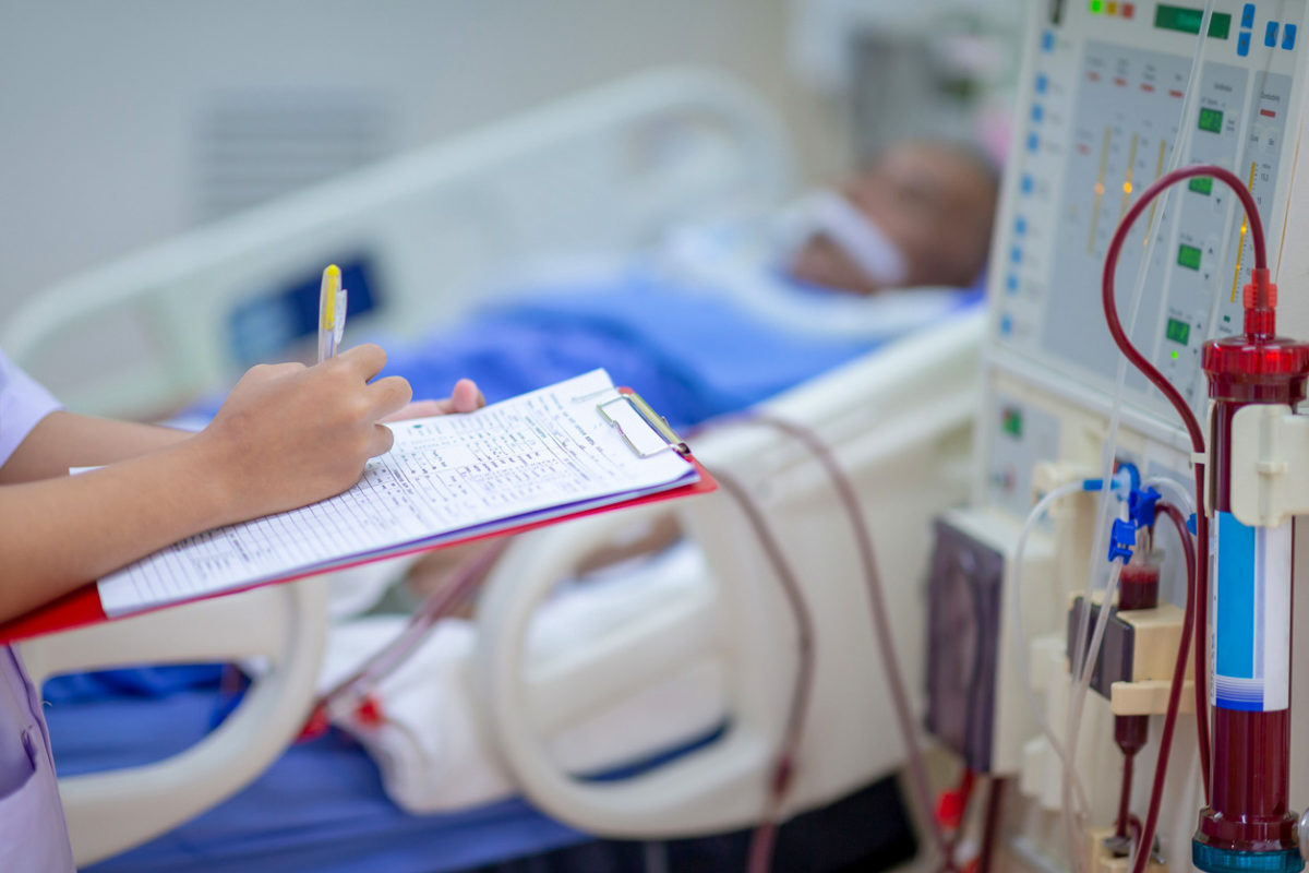 becoming-a-dialysis-nurse
