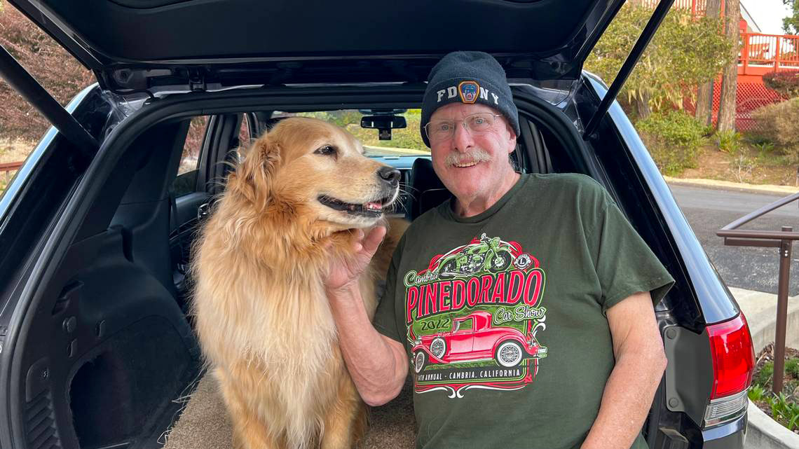 nurse-of-the-week-elissa-molfino-cares-for-patients-dog
