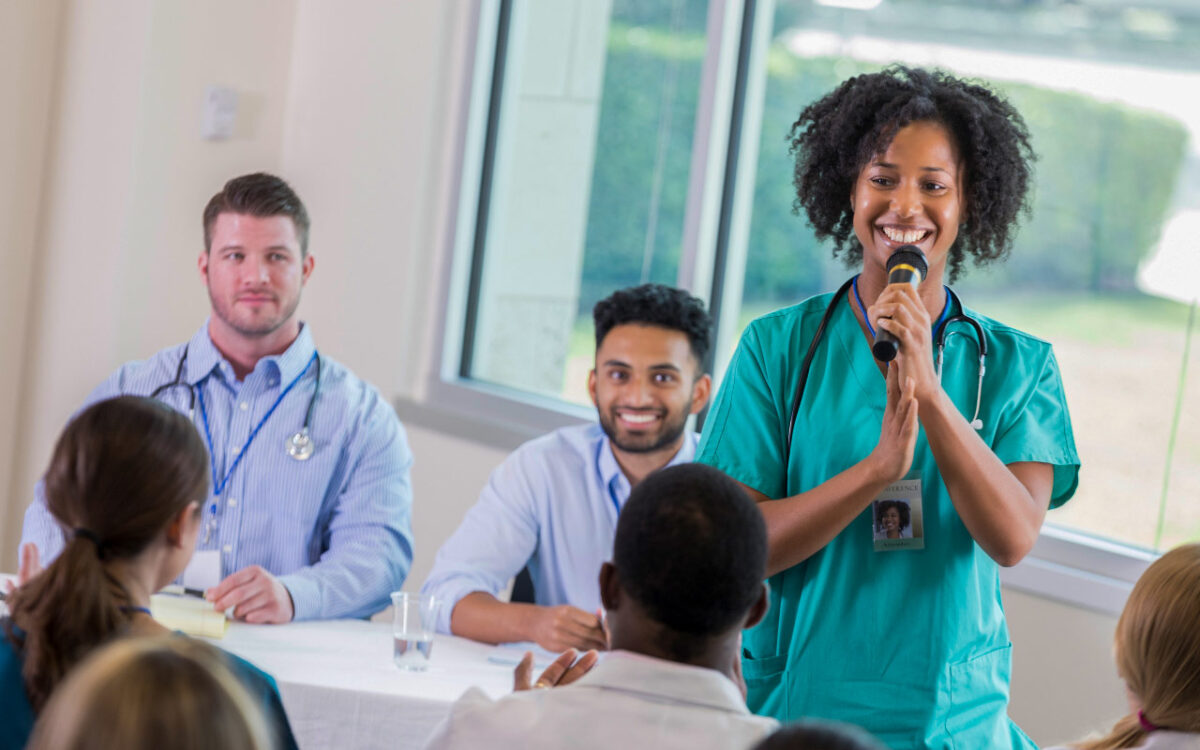 watch-webinar-replay-how-to-think-speak-and-act-with-confidence