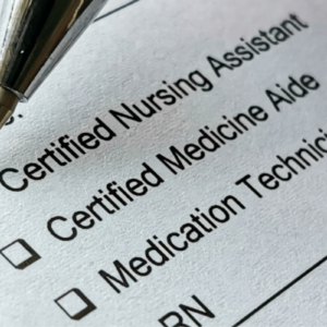 exploring-the-pros-and-cons-of-working-as-a-cna