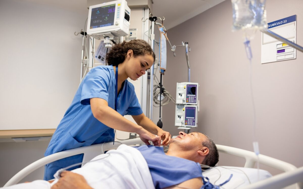 icu-nurse-essential-skills