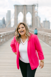 Dr. Farah Laurent